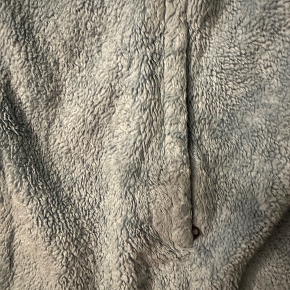 North face women’s pastel blue fuzzy zip up jacket size small - Picture 5 of 7